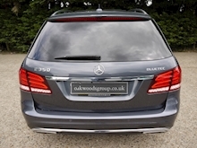 Mercedes E Class E350 BlueTec AMG Sport 7G-Tronic (Face Lift+COMAND+ParkTronic+PANORAMIC Glass Roof+19