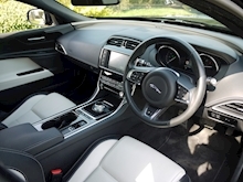 Jaguar Xe 2.0d 180 PS R-Sport Auto (Sat Nav+WINTER PACK+Two Tone Leather+Two Tone Wheels+XENONS+REAR CAMERA) - Thumb 21