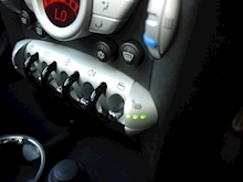 Mini Mini Cooper S 1.6 CHILI Pack Auto (PANORAMIC ROOF+SAT NAV+BLUETOOTH+HEATED Lounge LEATHER+XENONS+PDC) - Thumb 22