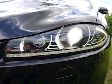 Jaguar Xf 3.0D V6 S Portfolio 275 BHP Sportbrake (REAR CAMERA+Blind Spot Monitoring+Adaptive XENONS+TPMS) - Thumb 17