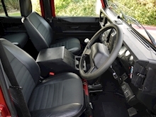 Land Rover Defender 110 TD5 XS 9 Seater Station Wagon (Air Con+Heated Seats+Sat Nav+Snokal+Rear Camera) - Thumb 12