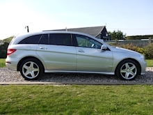 Mercedes R Class R350 CDi 4Matic NEW MODEL (HUGE Spec+AMG Sport Pack+EXCLUSIVE Leather+Rear Camera+20