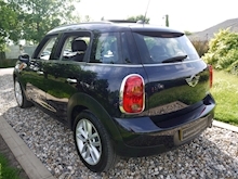 Mini Mini Countryman Cooper D All4 (PANORAMIC Glass ROOF+Gravity LEATHER+Factory SAT NAV+CHILI Pack+HEATED Seats+FSH) - Thumb 29