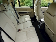 Land Rover Range Rover TDV8 4.4 Westminster (Tow Pack+IVORY Leather+Royal Blue Belts, Carpets+Sunroof+Rear Camera) - Thumb 37