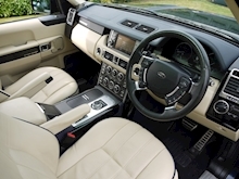 Land Rover Range Rover TDV8 4.4 Westminster (Tow Pack+IVORY Leather+Royal Blue Belts, Carpets+Sunroof+Rear Camera) - Thumb 9