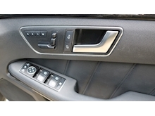 Mercedes E Class E63 Amg PERFORMANCE Pack PLUS (AMG Drivers Pk+Drive Assist Pk+PANORAMIC ROOF+Logic 7+DAB+Camera) - Thumb 20