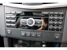Mercedes E Class E63 Amg PERFORMANCE Pack PLUS (AMG Drivers Pk+Drive Assist Pk+PANORAMIC ROOF+Logic 7+DAB+Camera) - Thumb 35