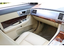 Jaguar Xf 2.7d V6 Premium Luxury (Parking Pack+Rear Camera+MEMORY+Sat Nav+BLUETOOTH+Outstanding Example) - Thumb 14