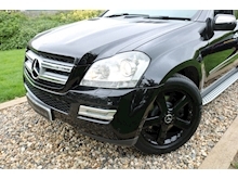 Mercedes Gl Class Gl320 CDI 4Matic (Full Leather+Bi-Xenon Active Lights+HEATED, MEMORY Seats+20