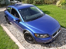 Volvo C30 2.0 SE LUX (Leather+HEATED Seats+CRUISE Control+Power Mirrors+Full History+Stunning Black Alloys) - Thumb 8