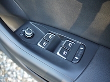 Audi Q3 2.0 TDi Quattro S Line (Sat Nav+Fine Nappa Leather+Bluetooth+Full Service History+2 Owners) - Thumb 18