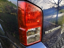 Nissan Pathfinder 2.5 DCi Tekna 7 Seater Auto (SAT NAV+Bluetooth+TOW Bar+Rear CAMERA+Sunroof+HEATED Seats+History) - Thumb 14