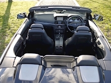 Mercedes-Benz E Class E350 CGi Blueefficiency Sport (Full Leather+Surround Sound Harmon Kardon LOGIC 7+Airscarf+History) - Thumb 12
