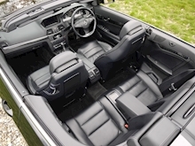 Mercedes-Benz E Class E350 CGi Blueefficiency Sport (Full Leather+Surround Sound Harmon Kardon LOGIC 7+Airscarf+History) - Thumb 15