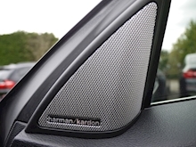 Mercedes-Benz E Class E350 CGi Blueefficiency Sport (Full Leather+Surround Sound Harmon Kardon LOGIC 7+Airscarf+History) - Thumb 31
