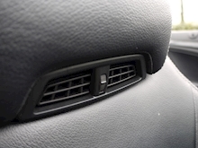 Mercedes-Benz E Class E350 CGi Blueefficiency Sport (Full Leather+Surround Sound Harmon Kardon LOGIC 7+Airscarf+History) - Thumb 5