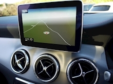 Mercedes-Benz Cla Cla180 Amg Sport (COMAND Sat Nav+Night Pack+AMG Sport+AMG Exclusive+Mercedes History) - Thumb 7