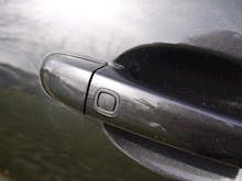 Jaguar Xf 3.0D V6 S Portfolio (MERIDIAN Surround Audio+Blind Spot+TPMS+Full Service History) - Thumb 13