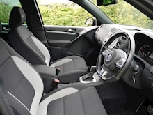 Volkswagen Tiguan R Line TDi Bluemotion TECH 4Motion DSG (4WD+Auto+Sat Nav+BLUETOOTH+Rear Park Sensing) - Thumb 13