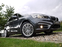 BMW 2 Series 218i Luxury Active Tourer Auto (SAT NAV+DAB+COMFORT Pack+Cruise+BMW FREE SERVICING+PRIVACY) - Thumb 10