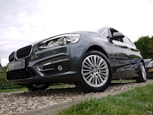 BMW 2 Series 218i Luxury Active Tourer Auto (SAT NAV+DAB+COMFORT Pack+Cruise+BMW FREE SERVICING+PRIVACY) - Thumb 14