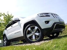 Jeep Grand Cherokee V6 CRD Limited Plus (Heated Steering Wheel+KEYLESS+DAB+Sat Nav+Power Tailgate+Jeep History) - Thumb 11