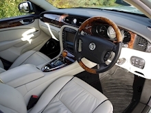 Jaguar Xj 3.0 V6 Sovereign (SAT NAV+IVORY Ruched Leather+MEMORY Pack+HEATED Seats All Round+MODERN CLASSIC) - Thumb 1