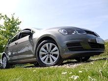 Volkswagen Golf 2.0 SE Tdi Bluemotion Technology (ADAPTIVE Cruise+POWER Mirrors+CD Player+Outstanding) - Thumb 29