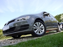 Volkswagen Golf 2.0 SE Tdi Bluemotion Technology (ADAPTIVE Cruise+POWER Mirrors+CD Player+Outstanding) - Thumb 6