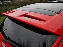 Ford Fiesta 1.0 Eco Boast St-Line Red Ed 140ps (2 Owner+30 Tax Per Year+Full FORD History) - Thumb 15