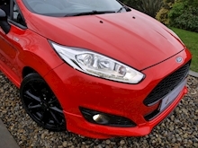 Ford Fiesta 1.0 Eco Boast St-Line Red Ed 140ps (2 Owner+30 Tax Per Year+Full FORD History) - Thumb 10