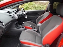 Ford Fiesta 1.0 Eco Boast St-Line Red Ed 140ps (2 Owner+30 Tax Per Year+Full FORD History) - Thumb 26