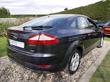 Ford Mondeo Zetec 1.8 TDCi (Just 2 Owners+Recent Front Brakes+Cruise+Air Con+Alloys+Low Miles) - Thumb 40