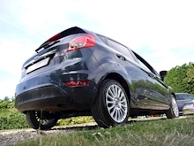 Ford Fiesta 1.0 Titanium 5dr (Air Con+ZERO Road Tax+65MPG+DAB+Privacy+Alloys+Full History) - Thumb 26