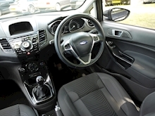 Ford Fiesta 1.0 Titanium 5dr (Air Con+ZERO Road Tax+65MPG+DAB+Privacy+Alloys+Full History) - Thumb 6