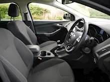Ford Focus Titanium Navigator (Sat Nav+Alloys+DAB+Bluetooth+Power Mirrors+Ford History) - Thumb 9