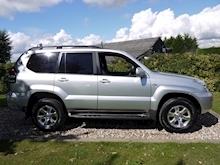 Toyota Land Cruiser Invincible D-4D 8 Str (8 Seater+Just 2 Owners+Service History+RARE Low Mileage Example) - Thumb 2
