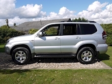 Toyota Land Cruiser Invincible D-4D 8 Str (8 Seater+Just 2 Owners+Service History+RARE Low Mileage Example) - Thumb 37