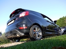 Ford Fiesta ST-3 (Sat Nav+DAB+ST Styling Pack+Full History+Only 2 owners) - Thumb 10