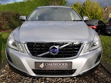 Volvo XC60 D5 SE Lux AWD (Just 2 Owners+10 Services+Power Tailgate+Heated Seats) - Thumb 17