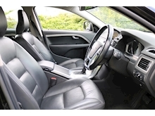 Volvo XC70 D4 SE Lux AWD Nav (1 PRIVATE Owner+Full VOLVO History+SAT NAV+DAB Audio Pack) - Thumb 9