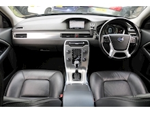 Volvo XC70 D4 SE Lux AWD Nav (1 PRIVATE Owner+Full VOLVO History+SAT NAV+DAB Audio Pack) - Thumb 3