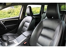 Volvo XC70 D4 SE Lux AWD Nav (1 PRIVATE Owner+Full VOLVO History+SAT NAV+DAB Audio Pack) - Thumb 32