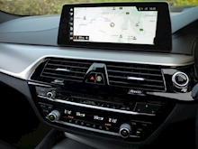 BMW 5 Series 530e M Sport iPerformance (TECH Pack+COMFORT Pack+M Sport PLUS Pack+53k NEW List+FBMWSH) - Thumb 38