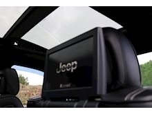 Jeep Grand Cherokee Grand Cherokee 3.0i V6 CRD Overland (Factory REAR DVD+PAN Roof+SAT NAV+DAB+Rear Camera+Tow Pack) - Thumb 19