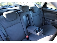 Ford Focus Titanium Navigator 1.6 Petrol Auto (Sat Nav+Rear Camera+ULEZ Free In London+DAB Audio) - Thumb 45
