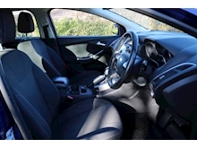 Ford Focus Titanium Navigator 1.6 Petrol Auto (Sat Nav+Rear Camera+ULEZ Free In London+DAB Audio) - Thumb 9