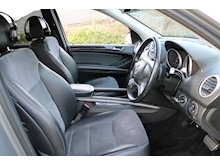 Mercedes-Benz M Class ML350 CDI BlueEFFICIENCY Sport (COMMAND Sat Nav+ParkTronic+ELECTRIC, HEATED Seats+Rear DVD+PRIVACY) - Thumb 16