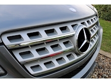 Mercedes-Benz M Class ML350 CDI BlueEFFICIENCY Sport (COMMAND Sat Nav+ParkTronic+ELECTRIC, HEATED Seats+Rear DVD+PRIVACY) - Thumb 26