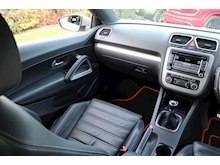 Volkswagen Scirocco 1.4 TSI (Black VIENNA Leather+PRIVACY+HEATED Seats+Rear PDC+VW Bluetooth+Music Streaming+ACChassis) - Thumb 15